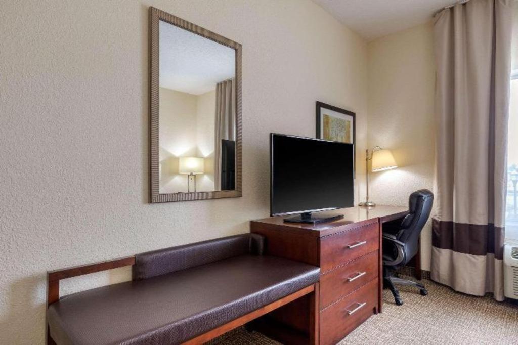 Comfort Inn & Suites Camden Buitenkant foto